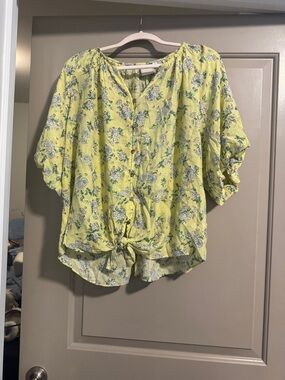 Zac & Rachel Lemon Floral Tie-Front Blouse